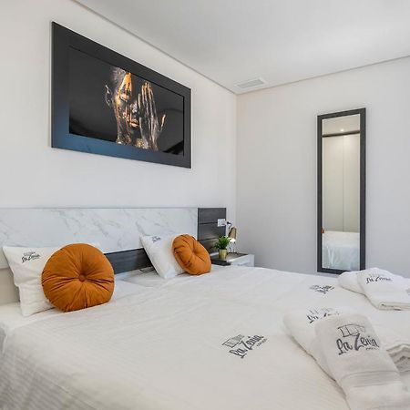Apartmán La Zenia Cocoon - Luxury Penthouse With Jacuzzi, 2 Pools, Indoor Heated Pool, Sauna, Gym, Playstation Dehesa de Campoamor  Exteriér fotografie