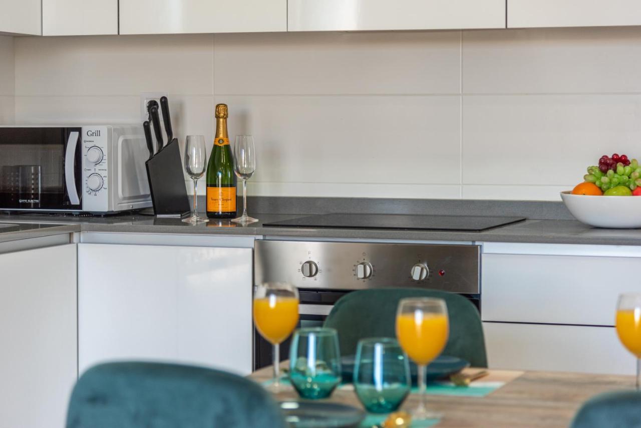 Apartmán La Zenia Cocoon - Luxury Penthouse With Jacuzzi, 2 Pools, Indoor Heated Pool, Sauna, Gym, Playstation Dehesa de Campoamor  Exteriér fotografie