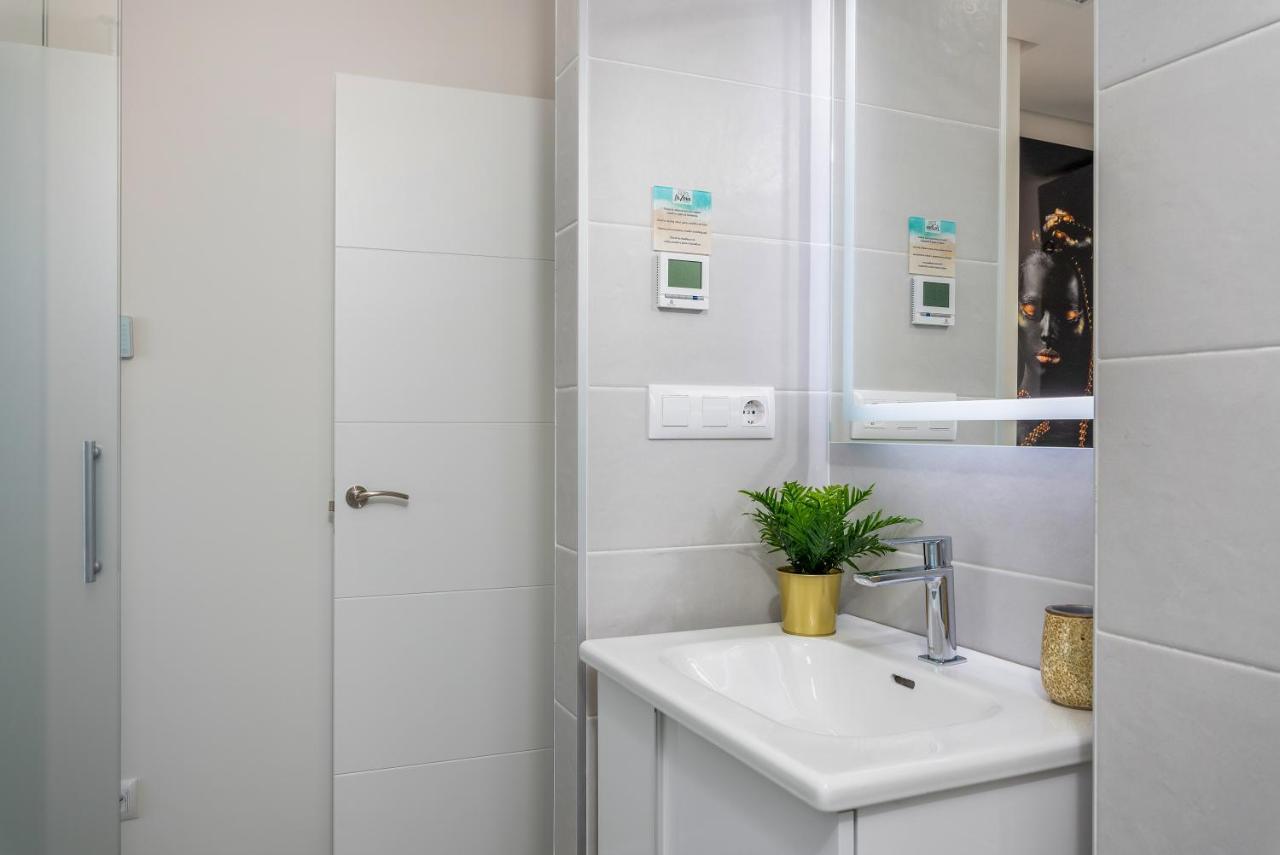 Apartmán La Zenia Cocoon - Luxury Penthouse With Jacuzzi, 2 Pools, Indoor Heated Pool, Sauna, Gym, Playstation Dehesa de Campoamor  Exteriér fotografie