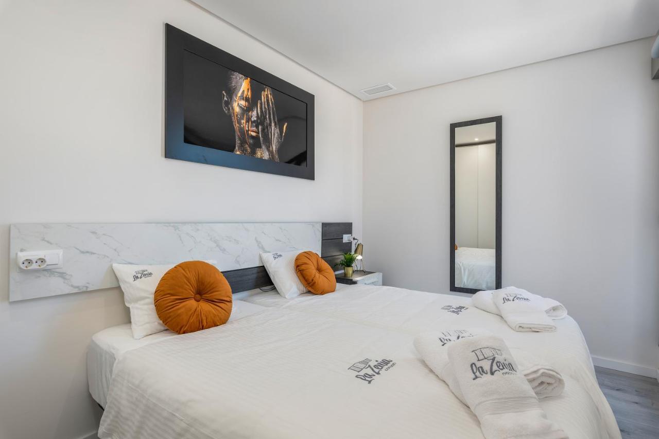 Apartmán La Zenia Cocoon - Luxury Penthouse With Jacuzzi, 2 Pools, Indoor Heated Pool, Sauna, Gym, Playstation Dehesa de Campoamor  Exteriér fotografie