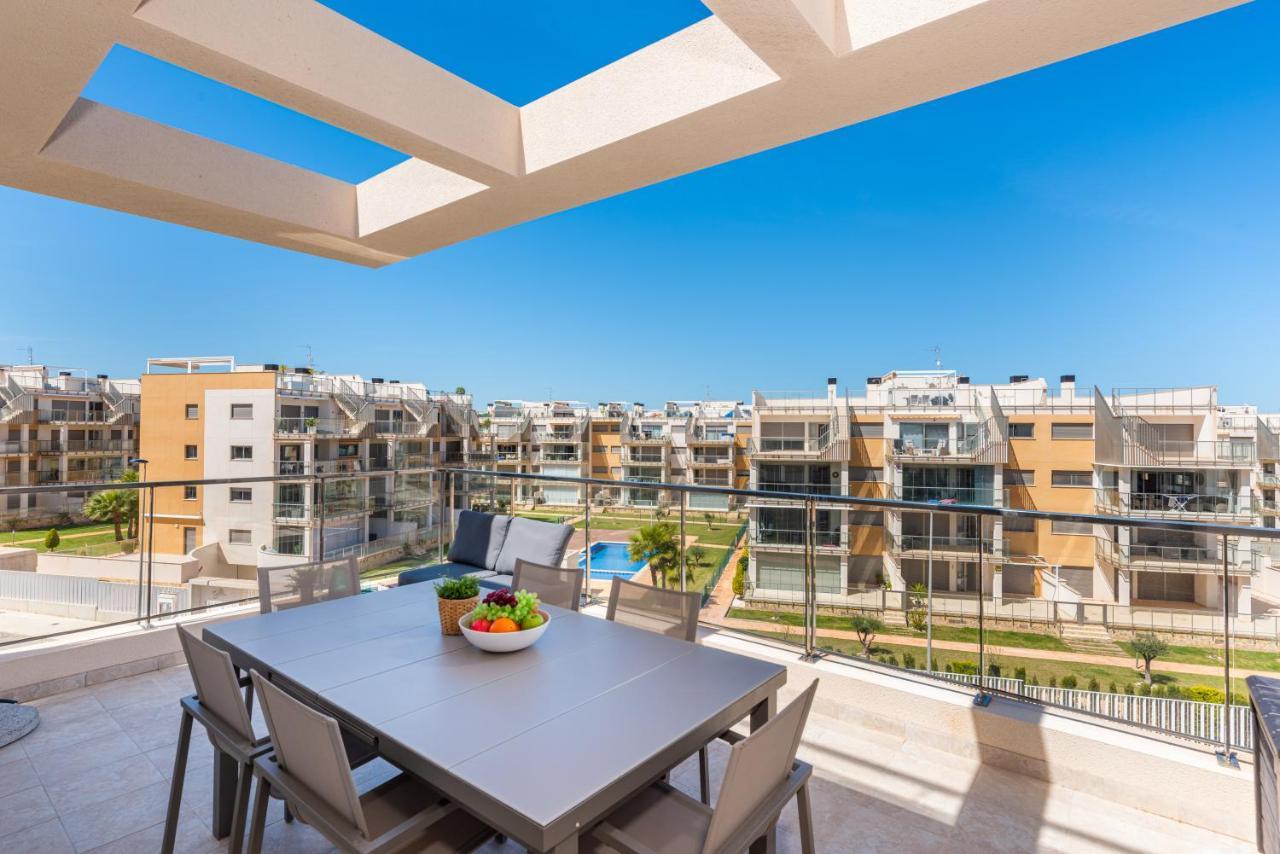 Apartmán La Zenia Cocoon - Luxury Penthouse With Jacuzzi, 2 Pools, Indoor Heated Pool, Sauna, Gym, Playstation Dehesa de Campoamor  Exteriér fotografie