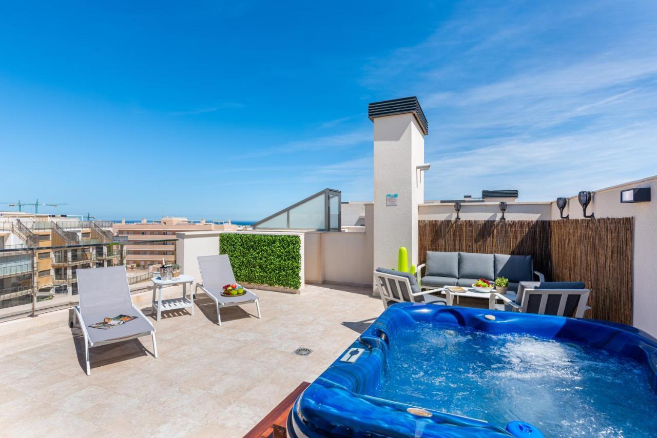 Apartmán La Zenia Cocoon - Luxury Penthouse With Jacuzzi, 2 Pools, Indoor Heated Pool, Sauna, Gym, Playstation Dehesa de Campoamor  Exteriér fotografie
