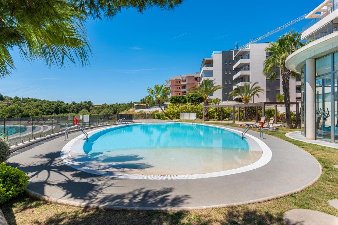 Apartmán La Zenia Cocoon - Luxury Penthouse With Jacuzzi, 2 Pools, Indoor Heated Pool, Sauna, Gym, Playstation Dehesa de Campoamor  Exteriér fotografie