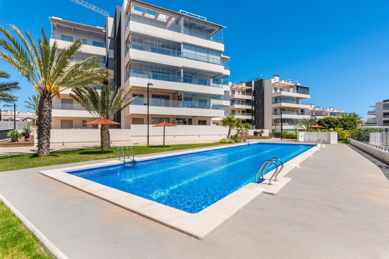 Apartmán La Zenia Cocoon - Luxury Penthouse With Jacuzzi, 2 Pools, Indoor Heated Pool, Sauna, Gym, Playstation Dehesa de Campoamor  Exteriér fotografie